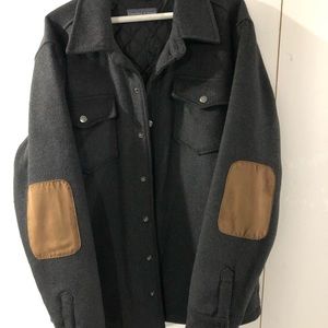 Quilted lining jacket, elbow patches, pockets, size Large